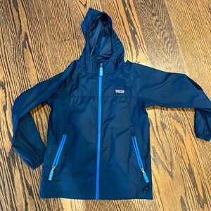 Boys Patagonia rain coat size small